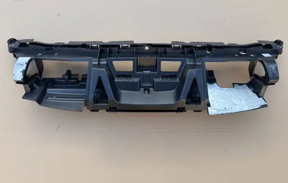 Peugeot 5008 Radiator trim 9686185080