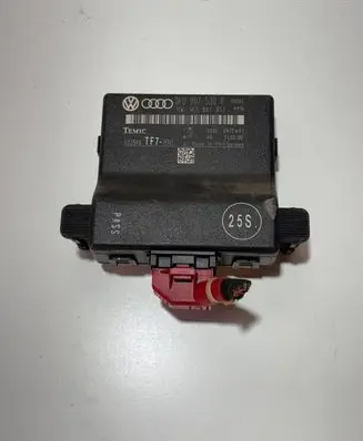 Volkswagen Golf VI Gateway control module 1K0907530P 1K0907951 403948