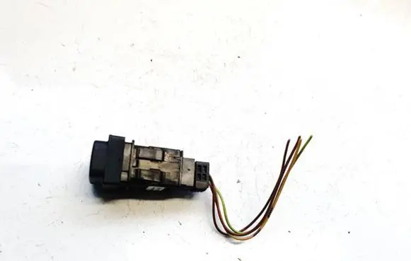 Citroen C4 I Picasso Parking (PDC) sensor switch 96553139xt