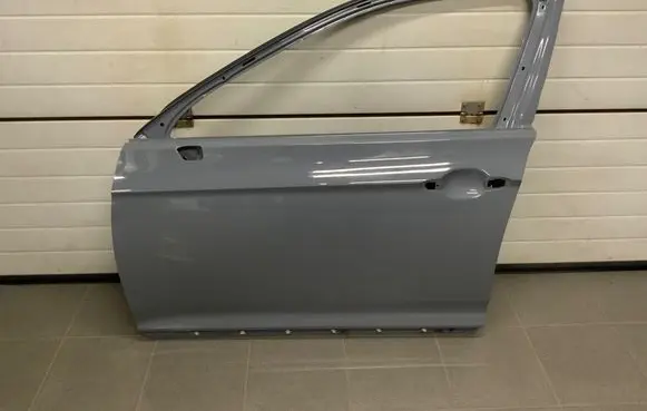 Volkswagen PASSAT B8 Front door 3G0831311L
