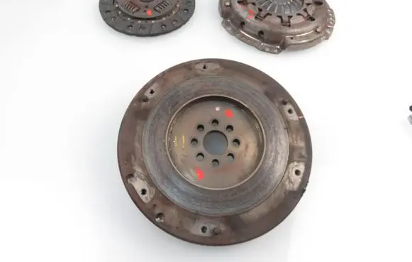 Toyota Corolla E120 E130 Flywheel 134510D0 320017210
