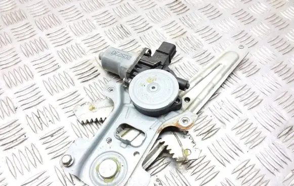 Subaru XV Rear door window regulator with motor