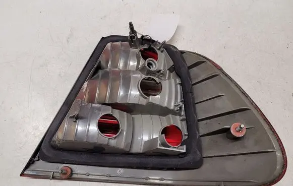 BMW 3 E46 Rear/tail lights 6910531