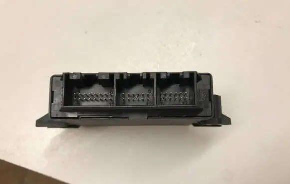 Audi A8 S8 D3 4E Parking PDC control unit/module 4E0919283B 03533302 4E0910283A