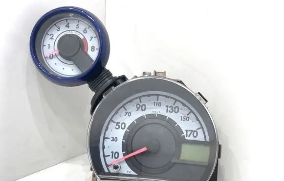 Toyota Aygo AB10 Speedometer (instrument cluster) 838000H150