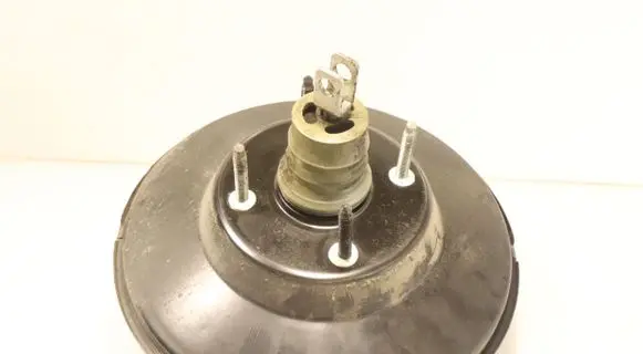 Ford Focus Brake booster