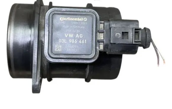 Skoda Praktik (5J8) Mass air flow meter 03l906461