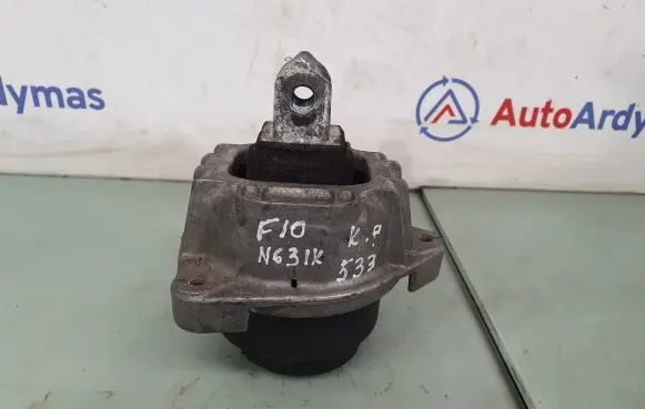 BMW 5 F10 F11 Engine mount bracket 6777373 22116777373