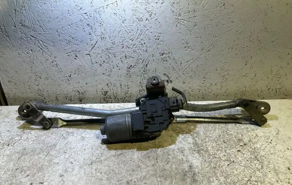 Audi A4 S4 B8 8K Wiper motor 8E2955119A 0390241510 0580107092