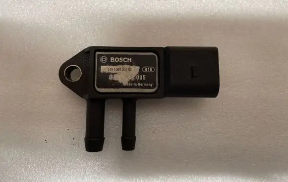 Audi A3 S3 8V Exhaust gas pressure sensor 0281006005