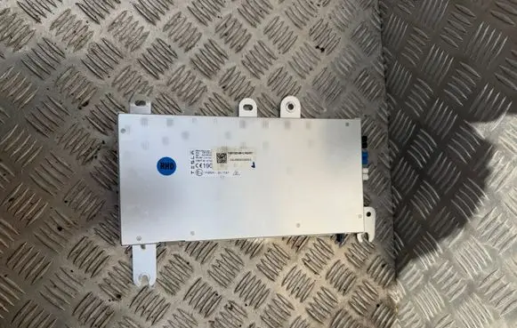 Tesla Model X Central body control module 108102399C