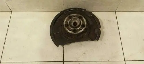 Mercedes-Benz CLS C219 Rear wheel hub spindle/knuckle A2113504508