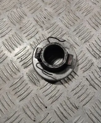 Nissan Patrol Y61 clutch release bearing 