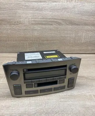 Toyota Avensis T250 Radio/CD/DVD/GPS head unit 8612005080