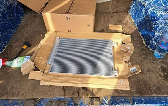 Renault Clio IV A/C cooling radiator (condenser) 921006454R
