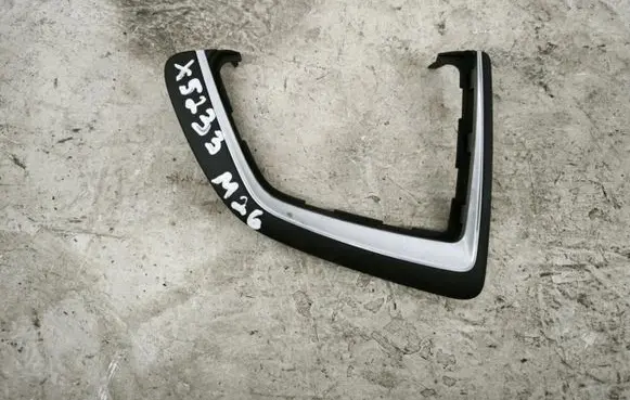 BMW 2 F46 Other interior part 9274296