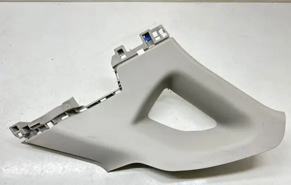 Renault Captur (D)pillar trim (top) 769343552R 631140141