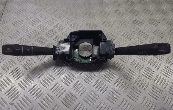 Volvo S60 Headlight wiper switch 30658652
