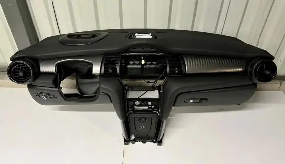 Mini Cooper F57 Dashboard