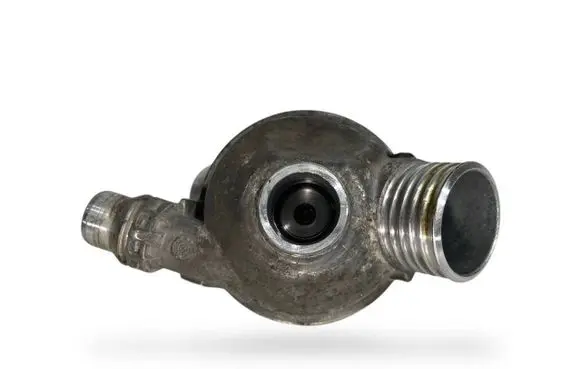 Thermostat/thermostat housing