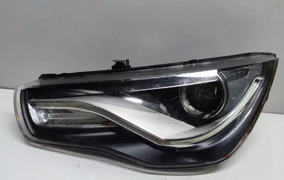Audi A1 Headlight/headlamp 9X0941003J