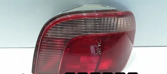 Toyota Yaris Rear/tail lights