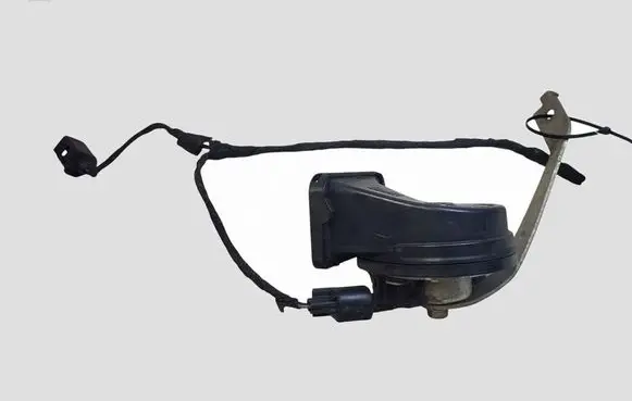 Skoda Octavia Mk2 (1Z) Horn signal 7042AM80SX 007042 A046522
