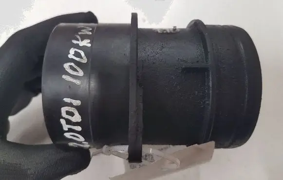 Volkswagen Golf VI Mass air flow meter 0281002735
