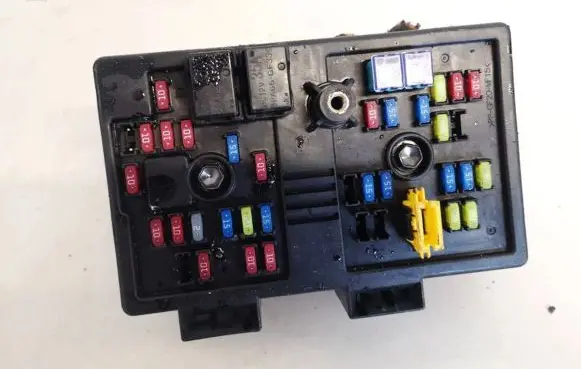 Chevrolet Captiva Fuse box set