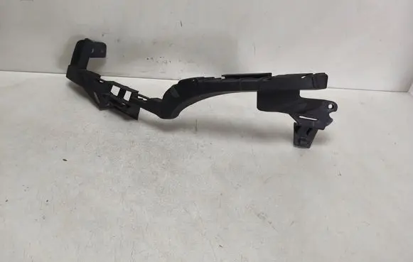 Headlight/headlamp mounting bracket