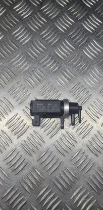 Audi A6 S6 C5 4B Turbo solenoid valve 059906627 72190322
