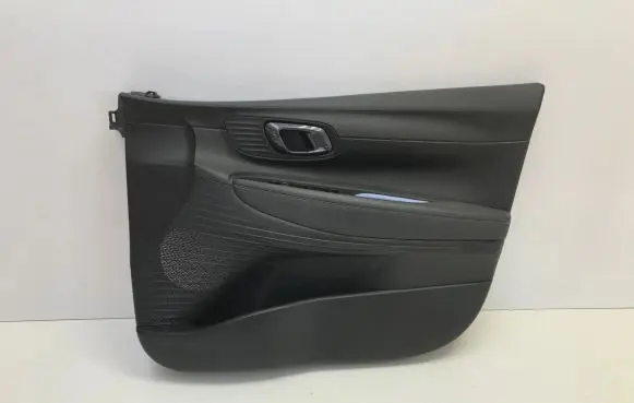 Hyundai i20 (BC3 BI3) Front door card panel trim 82320Q0000