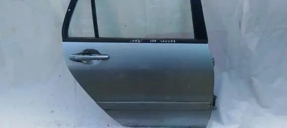 Mitsubishi Lancer Rear door sidabrine