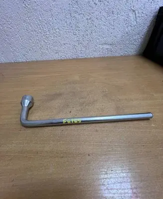 Mercedes-Benz E C207 W207 Wheel nut wrench A2215810001 F6169