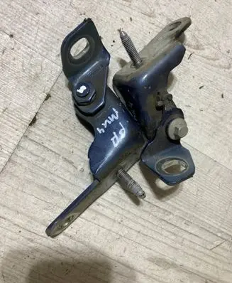 Ford Focus Front door hinge set 