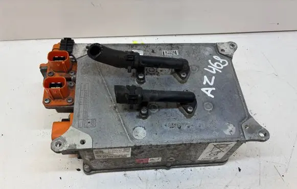 Volkswagen Golf VII Battery charger (optional) 5QE915682AA 10135012 150F5000LJ