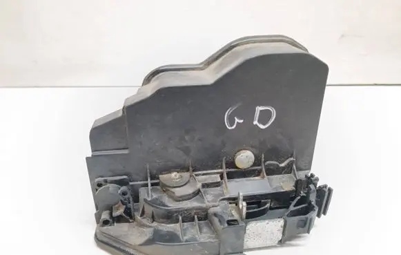 BMW X5 E70 Rear door lock 7318414