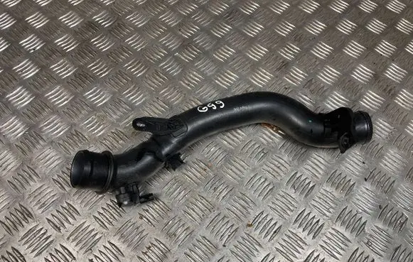Citroen DS7 Crossback Engine coolant pipe/hose 9807627980 9813699880