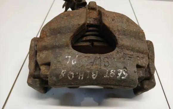 Seat Alhambra (Mk1) Front brake caliper