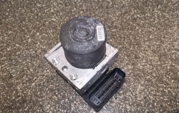 Mazda 3 I ABS Pump 3M512M110GA