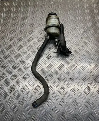 Nissan Navara D40 Power steering fluid tank/reservoir