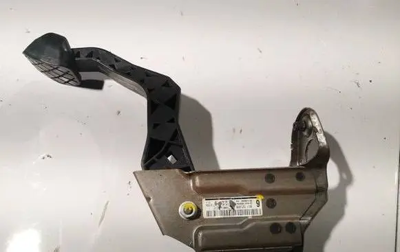 Brake pedal