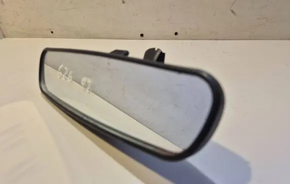 Mazda 626 Rear view mirror (interior) E8011681