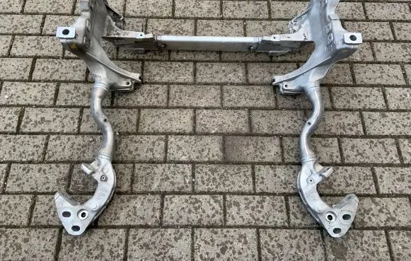 Audi Q7 4M Front subframe 4M0399315L