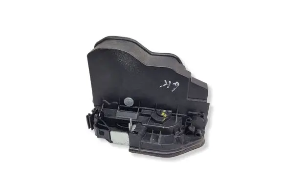 BMW X1 E84 Rear door lock 7202147