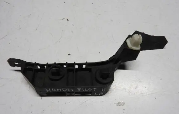 Honda Pilot I Front bumper mounting bracket NF0Y1J