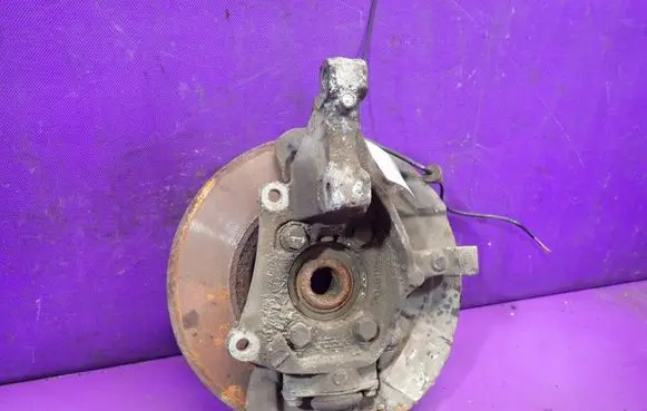 Volvo S60 Front wheel hub spindle knuckle