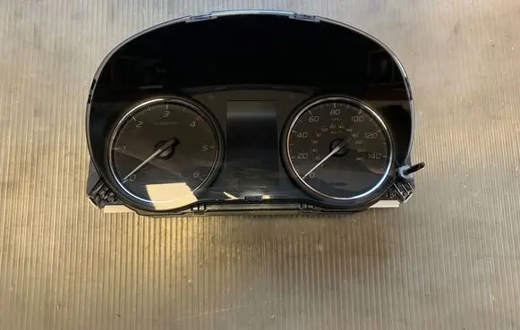 Mitsubishi Outlander Speedometer (instrument cluster) 8100C297 0T34528 0608990418043