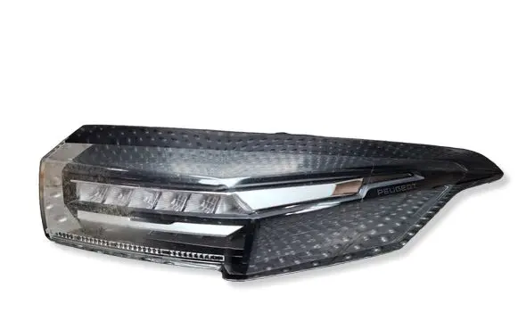 Peugeot 308 Rear/tail lights S27635307 9835299280