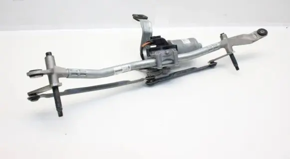BMW 2 F44 Front wiper linkage and motor 7453954